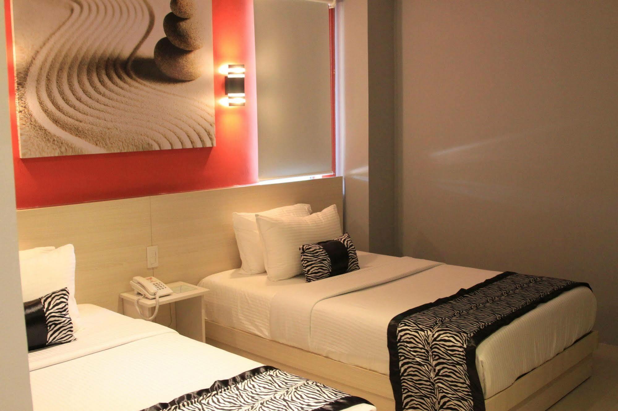 Sumo Asia Hotels - Davao Bagian luar foto